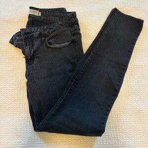Bullhead Black Women’s Skinniest Jeans Size 11 Dark Wash Stretch Denim